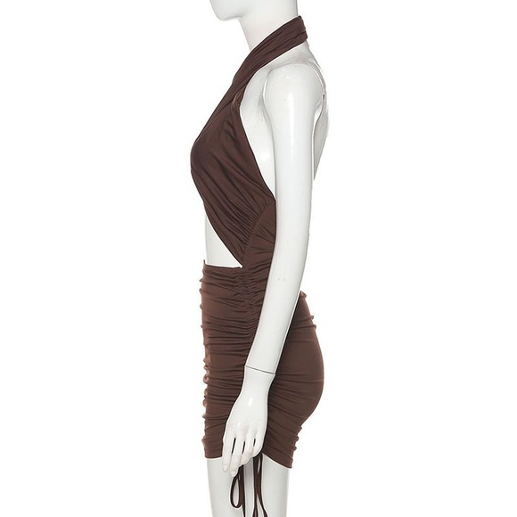 Simple and sexy backless minidress- brown - Picture 6 of 9